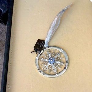 Unique Xmas Ornament—changeable Magnolia & Vine